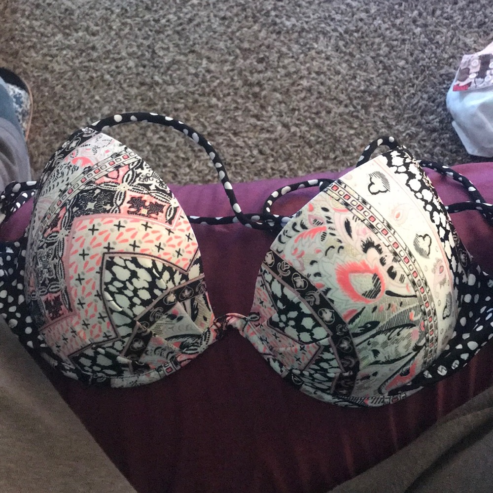 Vs top only 32d